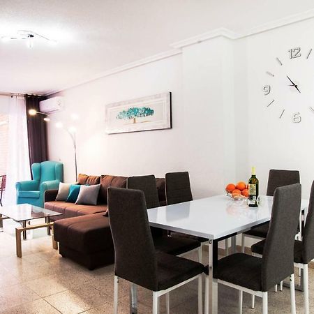 Holiday Royal Suite Concordia Torrevieja Buitenkant foto