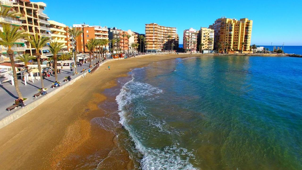 Holiday Royal Suite Concordia Torrevieja Buitenkant foto
