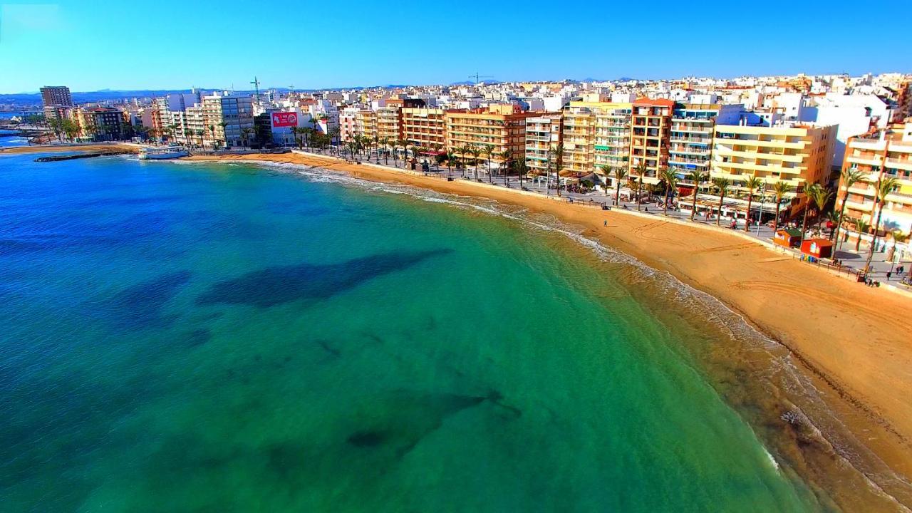 Holiday Royal Suite Concordia Torrevieja Buitenkant foto