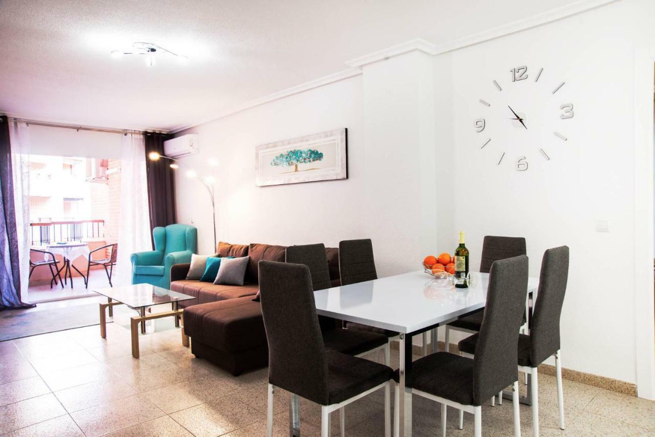 Holiday Royal Suite Concordia Torrevieja Buitenkant foto