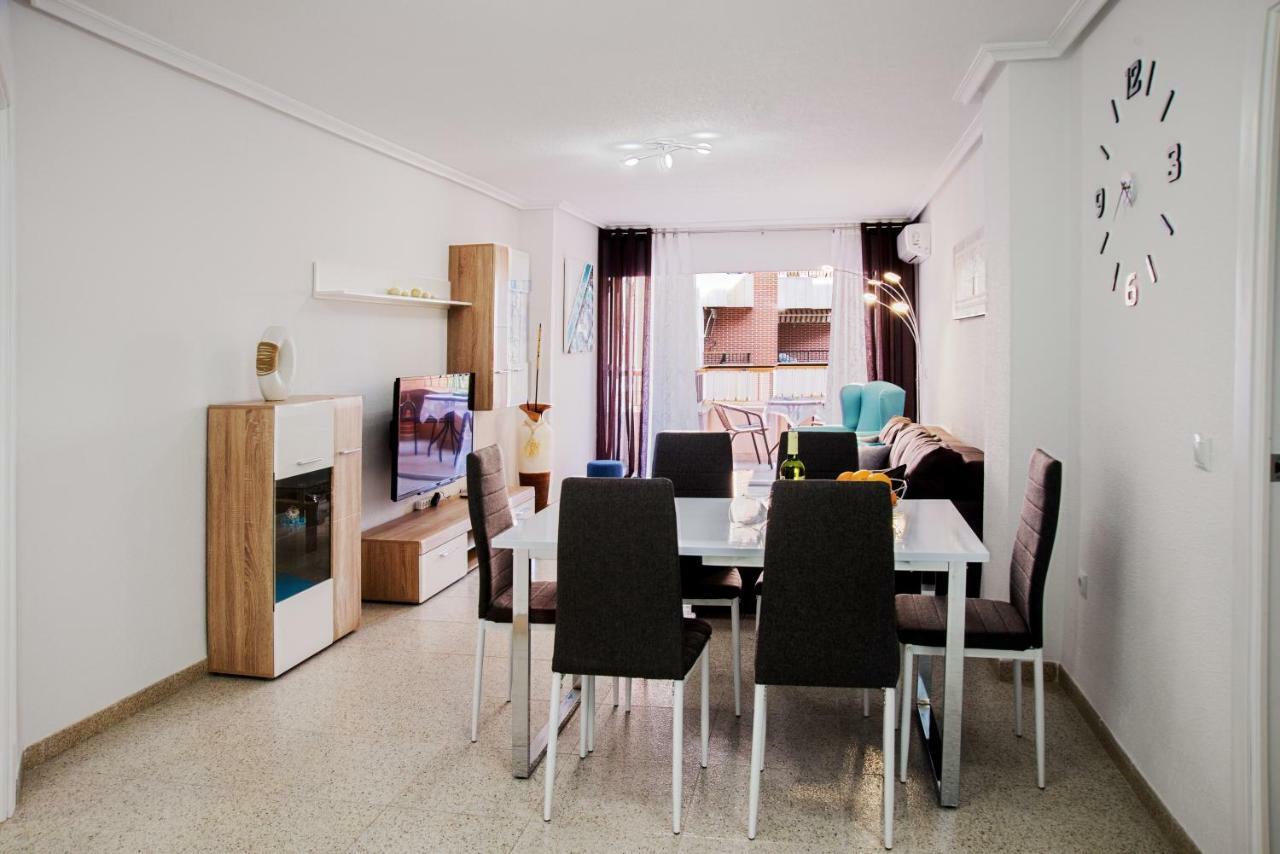 Holiday Royal Suite Concordia Torrevieja Buitenkant foto