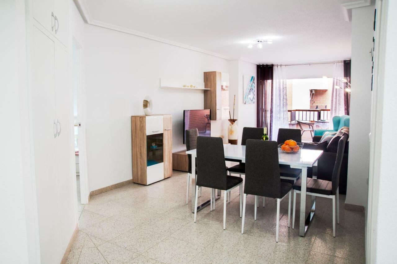 Holiday Royal Suite Concordia Torrevieja Buitenkant foto