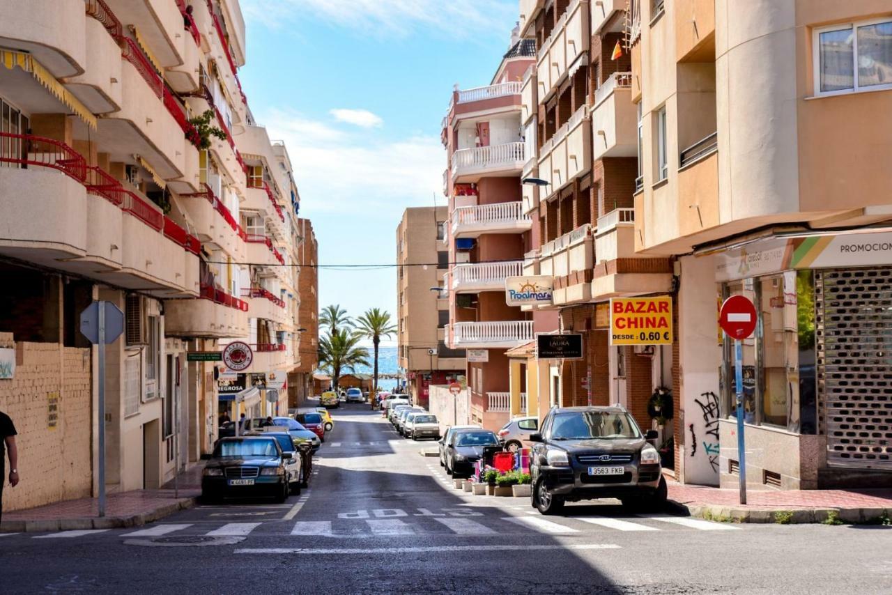 Holiday Royal Suite Concordia Torrevieja Buitenkant foto